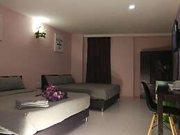 Live Com Hotel