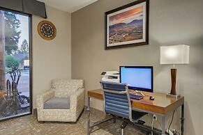 Whitefish Riverfront Hotel