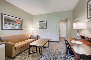 Whitefish Riverfront Hotel