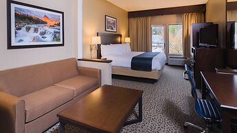 Whitefish Riverfront Hotel