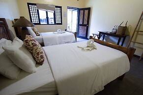 Nabulao Beach and Dive Resort