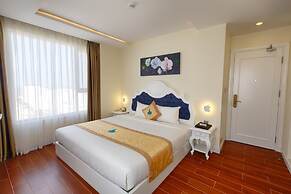 ANFADA Hotel Danang