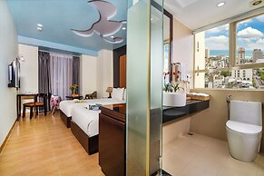 ANFADA Hotel Danang
