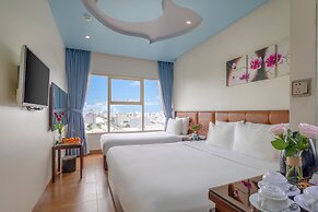 ANFADA Hotel Danang