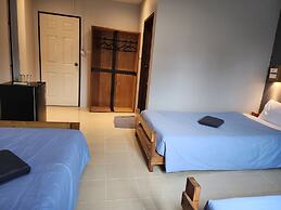 Dfeel House