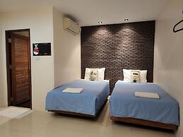 Dfeel House