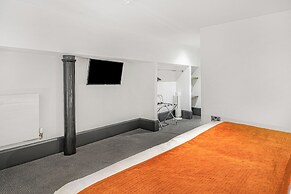 The Ainscow Hotel
