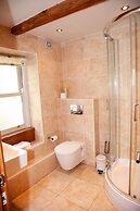 The Rooms at the Nook