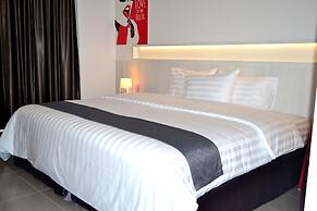 Flipper Lodge Hotel