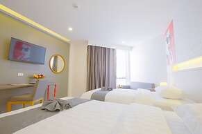 Flipper Lodge Hotel