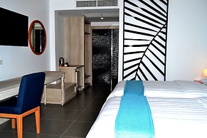 Flipper Lodge Hotel