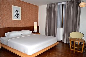 Flipper Lodge Hotel