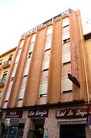 Hostal La Lonja