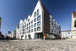 PURO Poznań Stare Miasto
