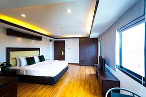 Initial Hua Hin