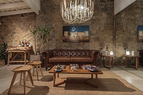 Charco Hotel