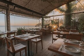 Charco Hotel