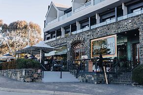 Banjo Paterson Inn