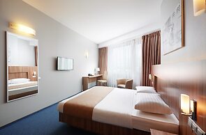 Slavyanskaya Hotel
