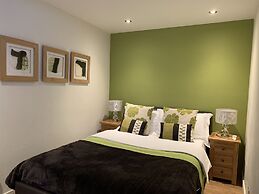 Bath House Hotel