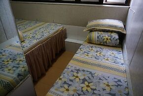 Lucky Hostel