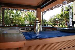 Hotel Los Robles