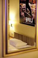Euro Youth Hotel