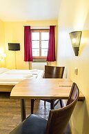 Euro Youth Hotel
