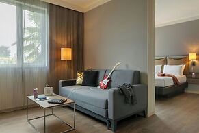 MOXY Milan Malpensa Airport