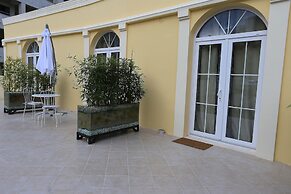 Villa Maggie