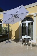 Villa Maggie