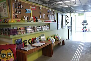 Y Loft Youth Square