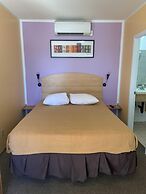 Waterfront Inn