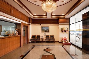 L.A.Tower Hotel