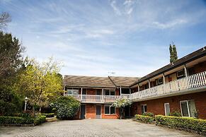 Elizabethan Lodge
