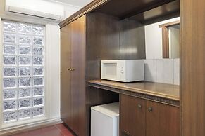 Elizabethan Lodge
