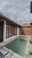 Chrome Hotel & Resort Solo