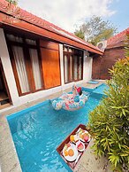 Chrome Hotel & Resort Solo