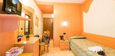 Hotel Ariston