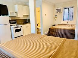 Travelers Motel