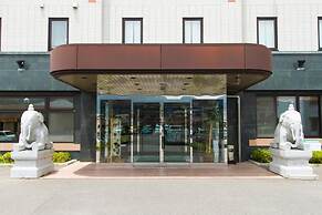 Central Hotel Imari