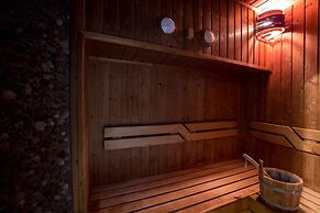 GOLDEN ROYAL Boutique hotel & Spa