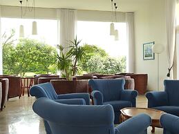 Hotel City Beach Resort