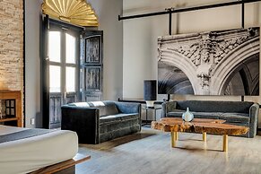 Mesón de Santa Rosa Luxury Hotel