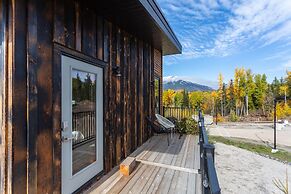 Blackstone B&B