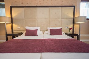 Bennoc Petit Hotel