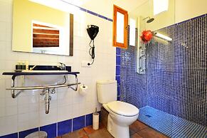 Bennoc Petit Hotel
