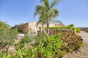 Bennoc Petit Hotel