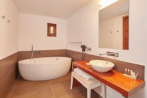 Bennoc Petit Hotel