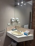 Portarlington Beach Motel